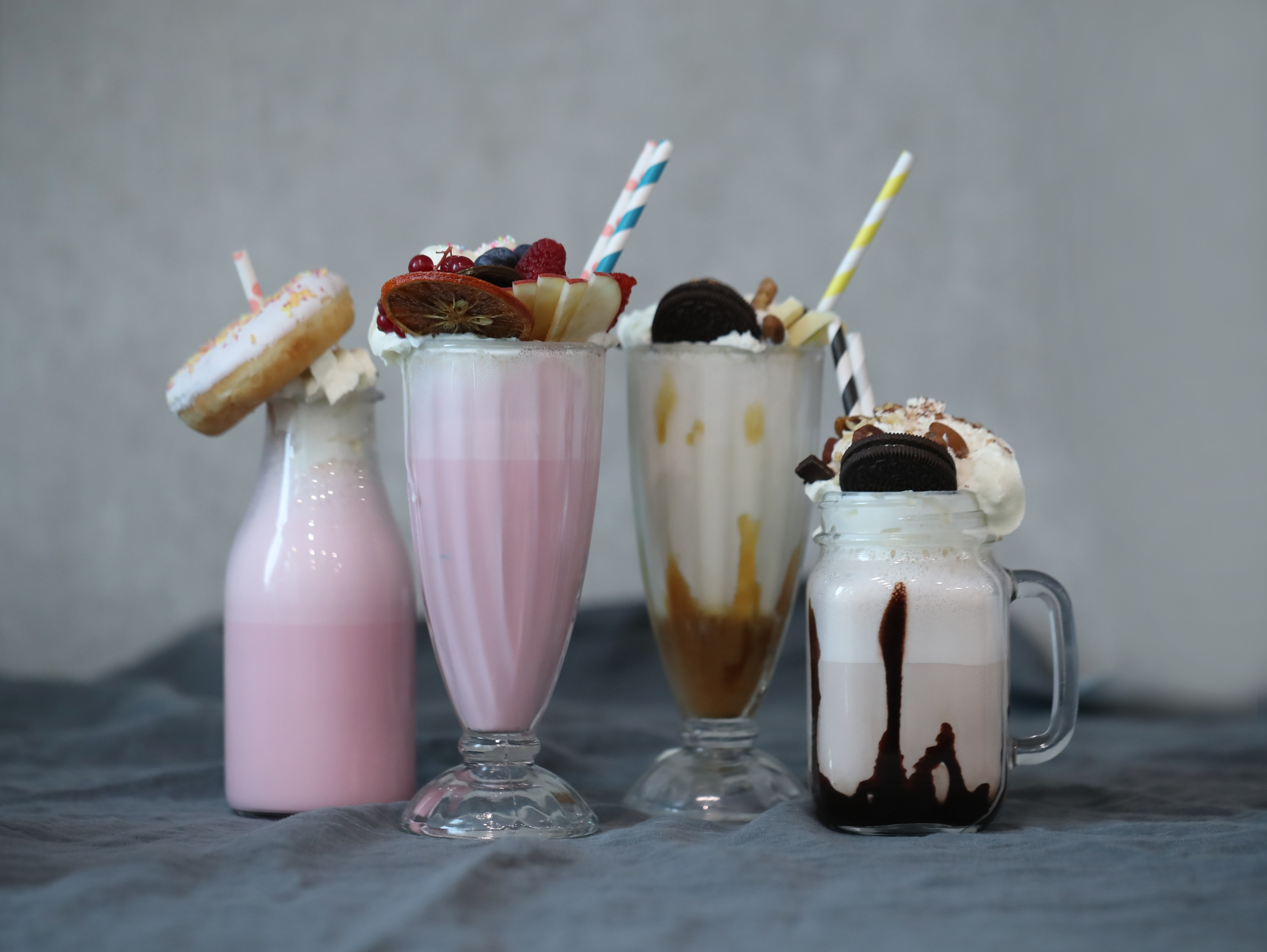 minuman sehat anak, minuman untuk anak, air putih untuk anak, batasi minuman manis, tips anak minum sehat, Bunda, si Kecil